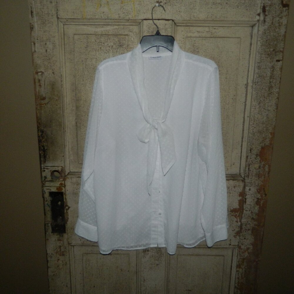 Calvin Klein Swiss Dot Tie Bow Business Blouse Sz 1X (Z-31)